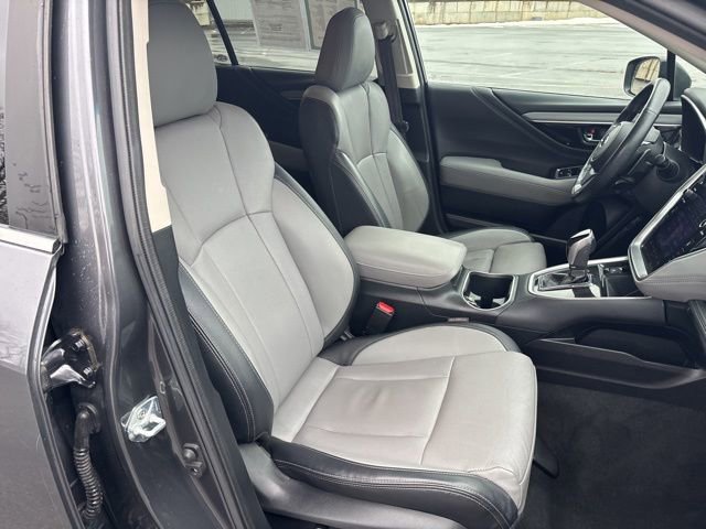 Used 2022 Subaru Outback Limited image 12