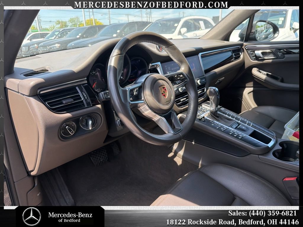 Used 2020 Porsche Macan AWD/4WD image 18