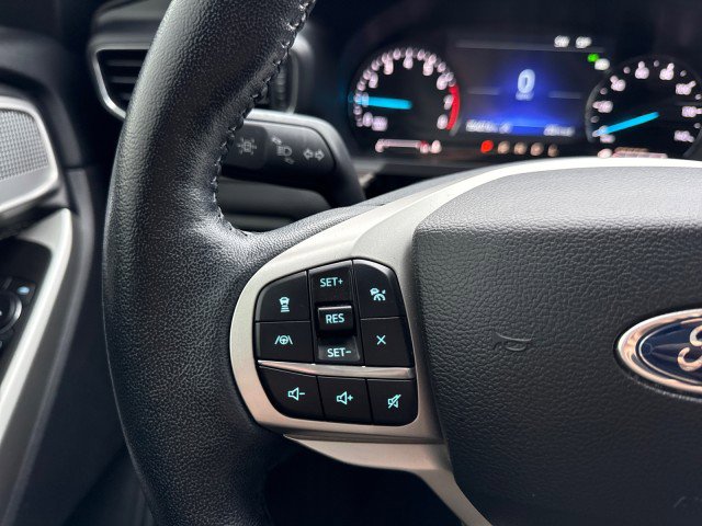 Used 2021 Ford Explorer Limited w/ Equipment Group 301A image 29