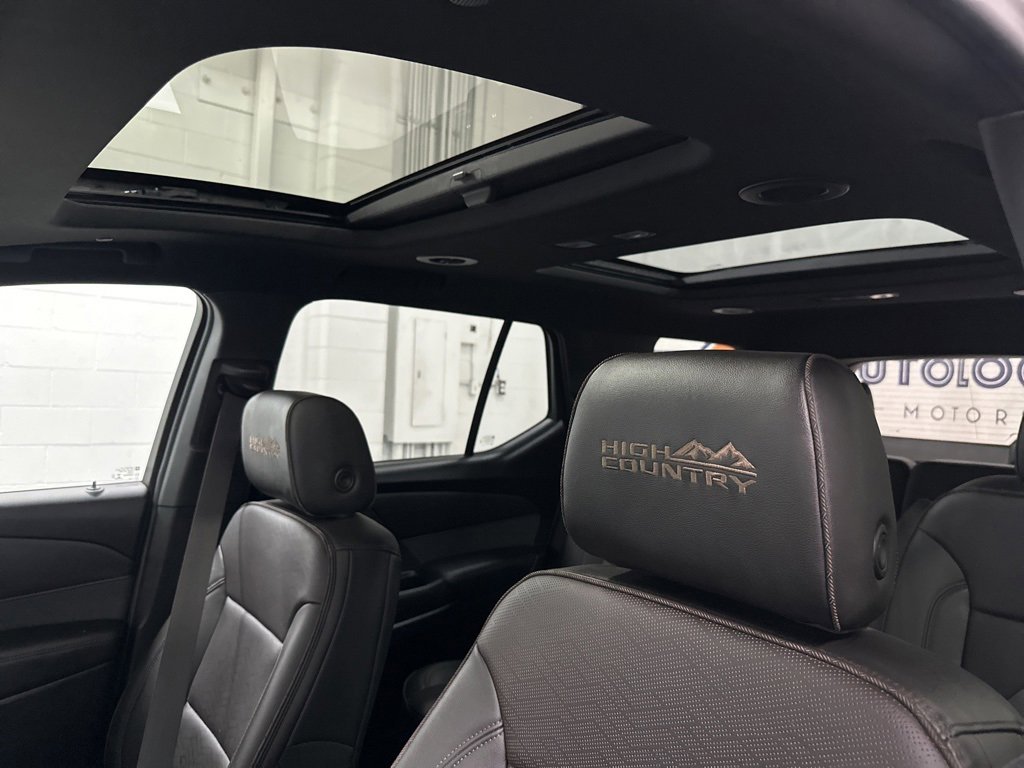 Used 2022 Chevrolet Traverse High Country image 35