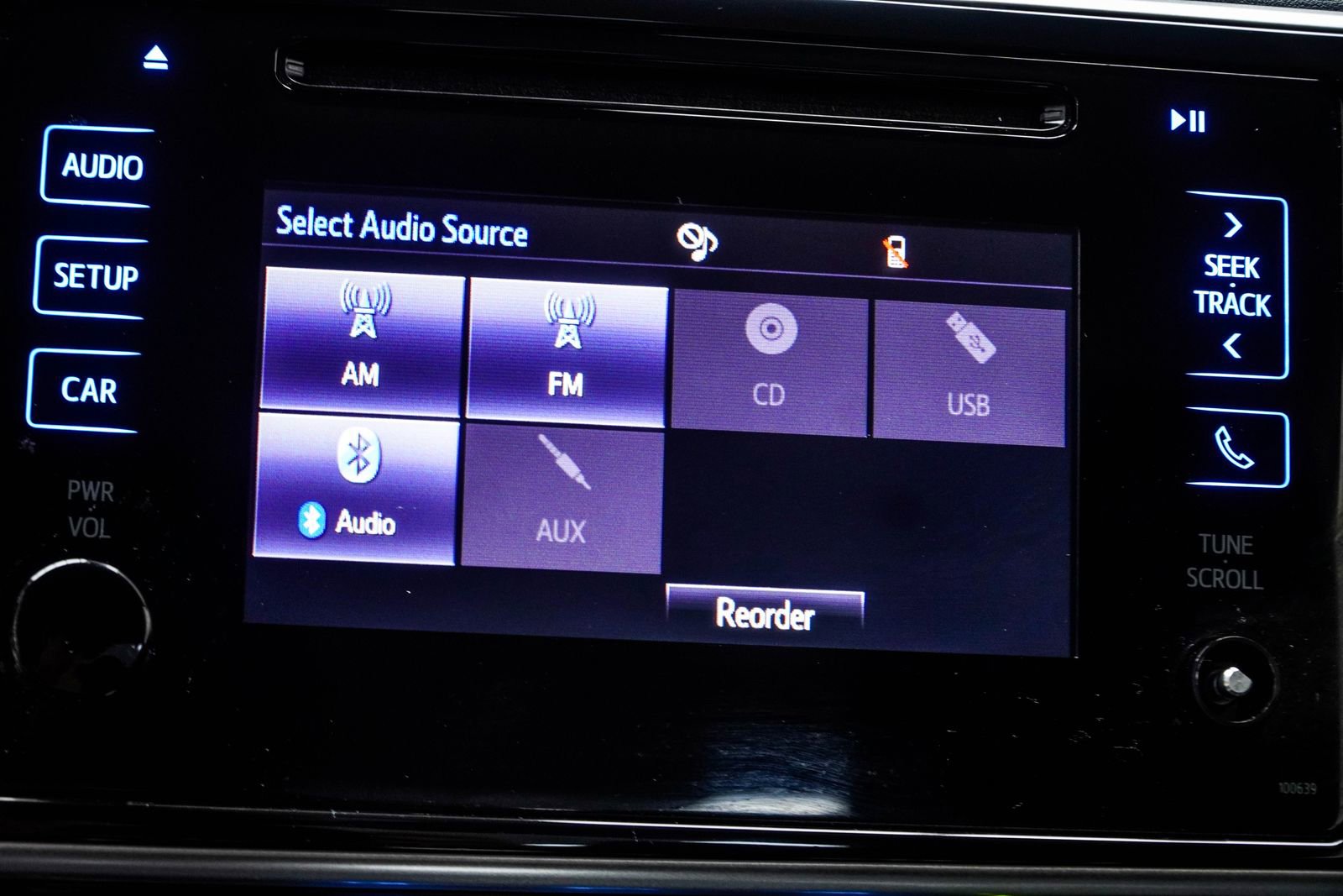 Used 2018 Toyota Corolla SE image 24