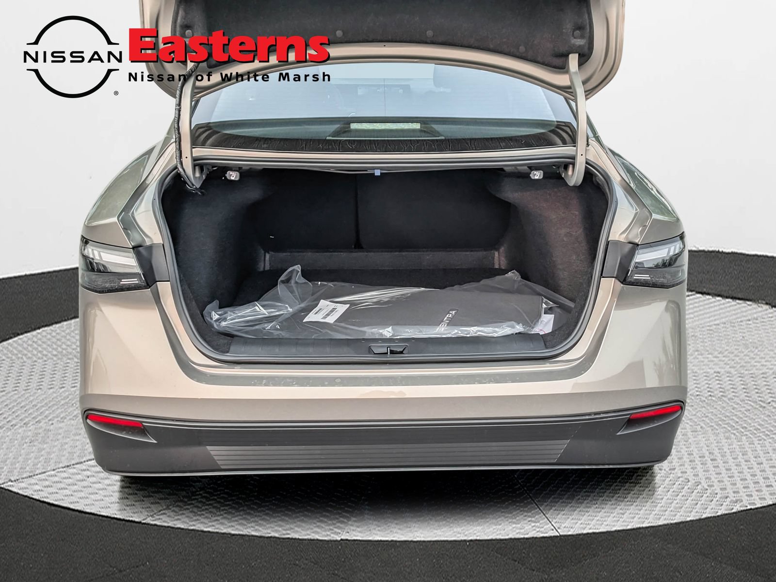 New 2026 Nissan Sentra SV w/ SV Convenience Package FWD image 11