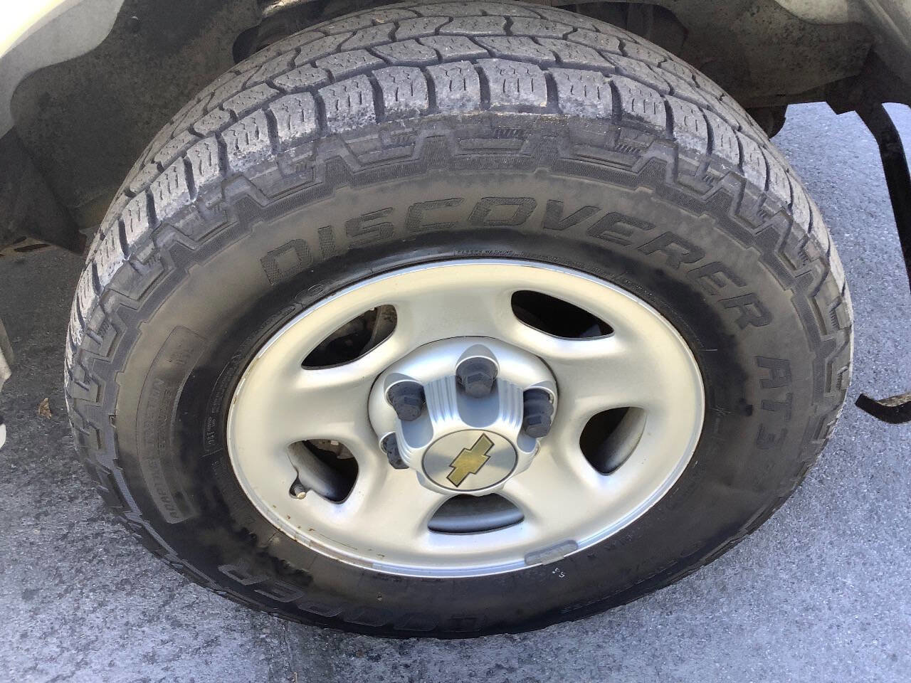 Used 2003 Chevrolet Express 1500 image 27