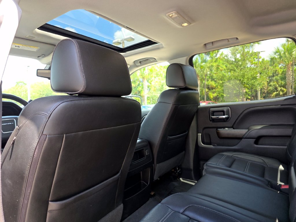 Used 2018 GMC Sierra 1500 Denali w/ Denali Ultimate Package AWD/4WD image 22
