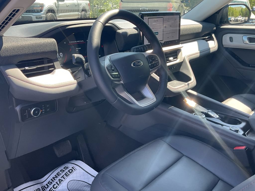 New 2026 Ford Explorer Active w/ Active Comfort Package RWD image 15