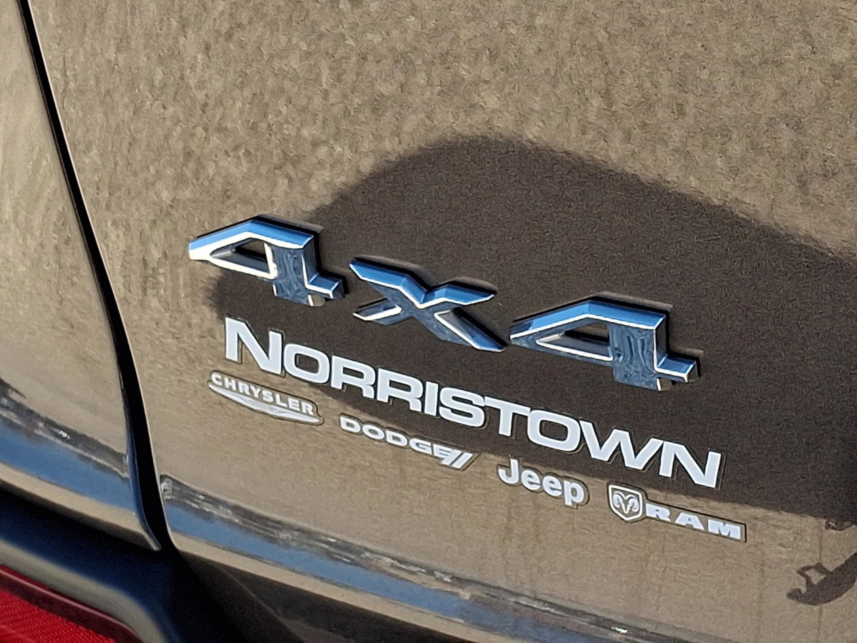 Certified 2019 Jeep Cherokee Latitude Plus image 30