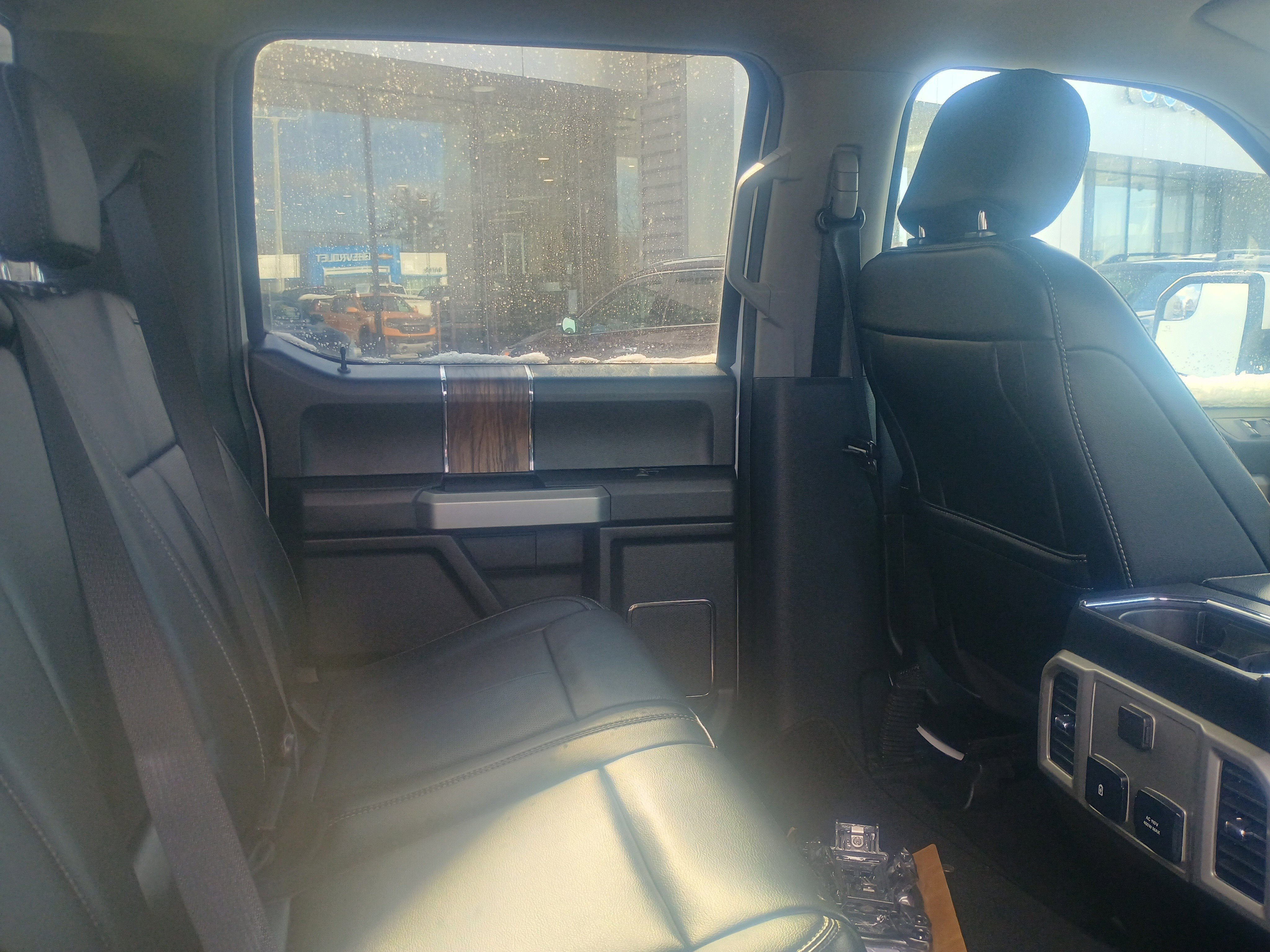 Used 2019 Ford F150 Lariat image 12