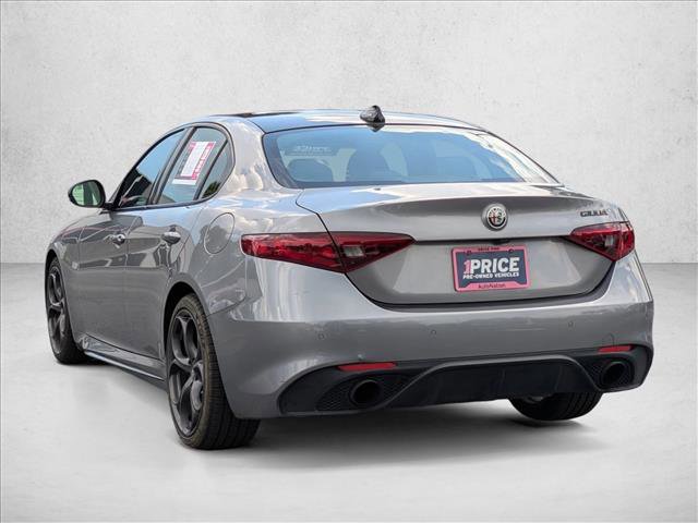 Used 2019 Alfa Romeo Giulia Ti RWD image 8