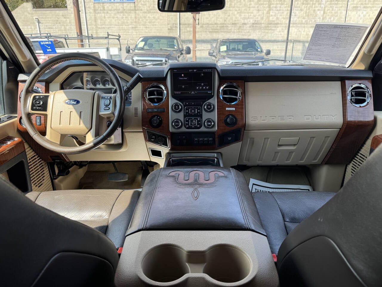 Used 2016 Ford F250 King Ranch w/ FX4 Off-Road Package AWD/4WD image 15
