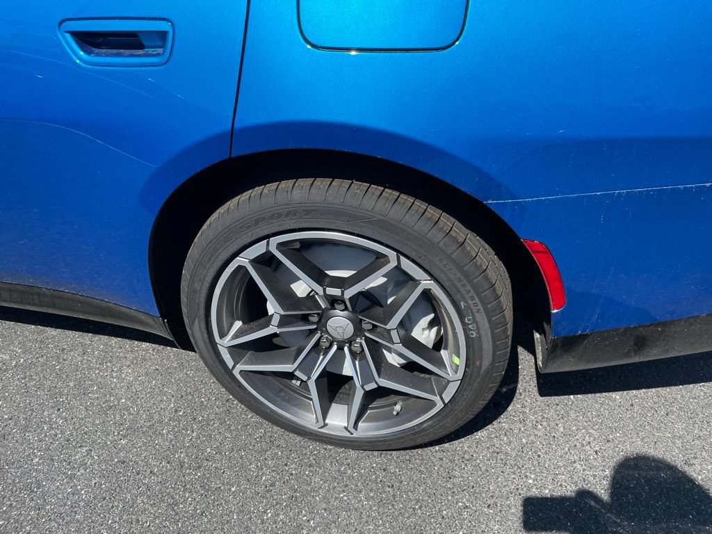 New 2026 Dodge Charger R/T AWD/4WD image 6
