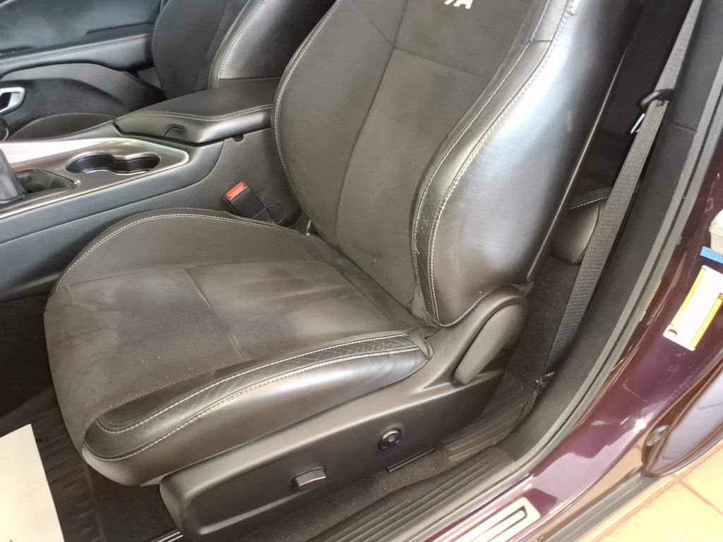 Used 2021 Dodge Challenger R/T Scat Pack RWD image 9