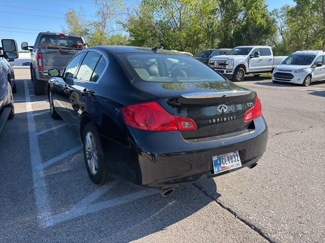 Used 2013 INFINITI G37 x w/ Premium Pkg image 4