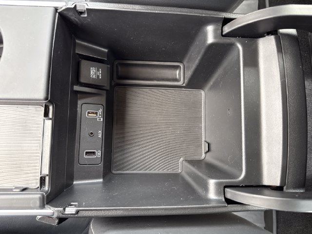 Used 2023 Acura TLX w/ Technology Package FWD image 28