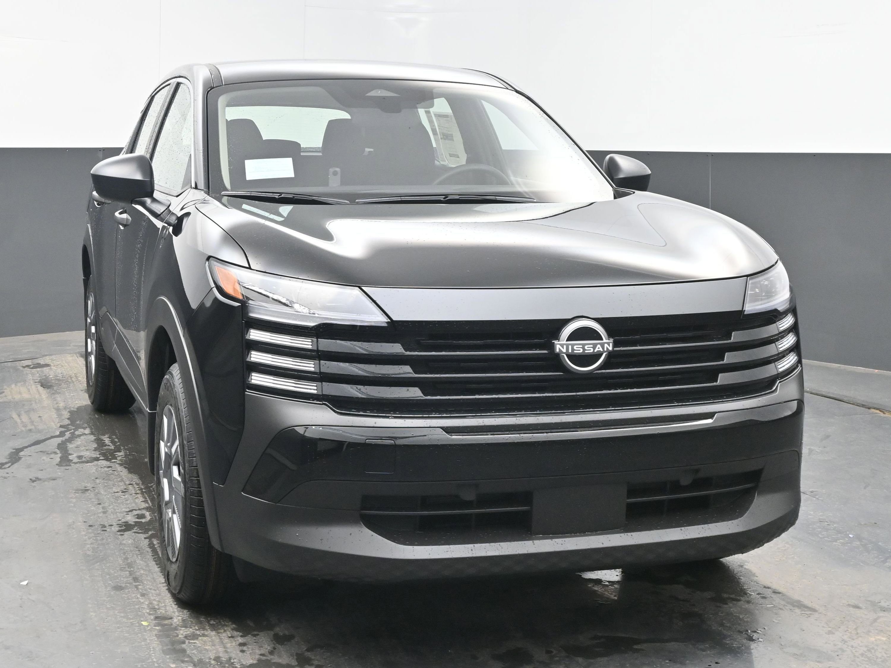 New 2026 Nissan Kicks S image 2