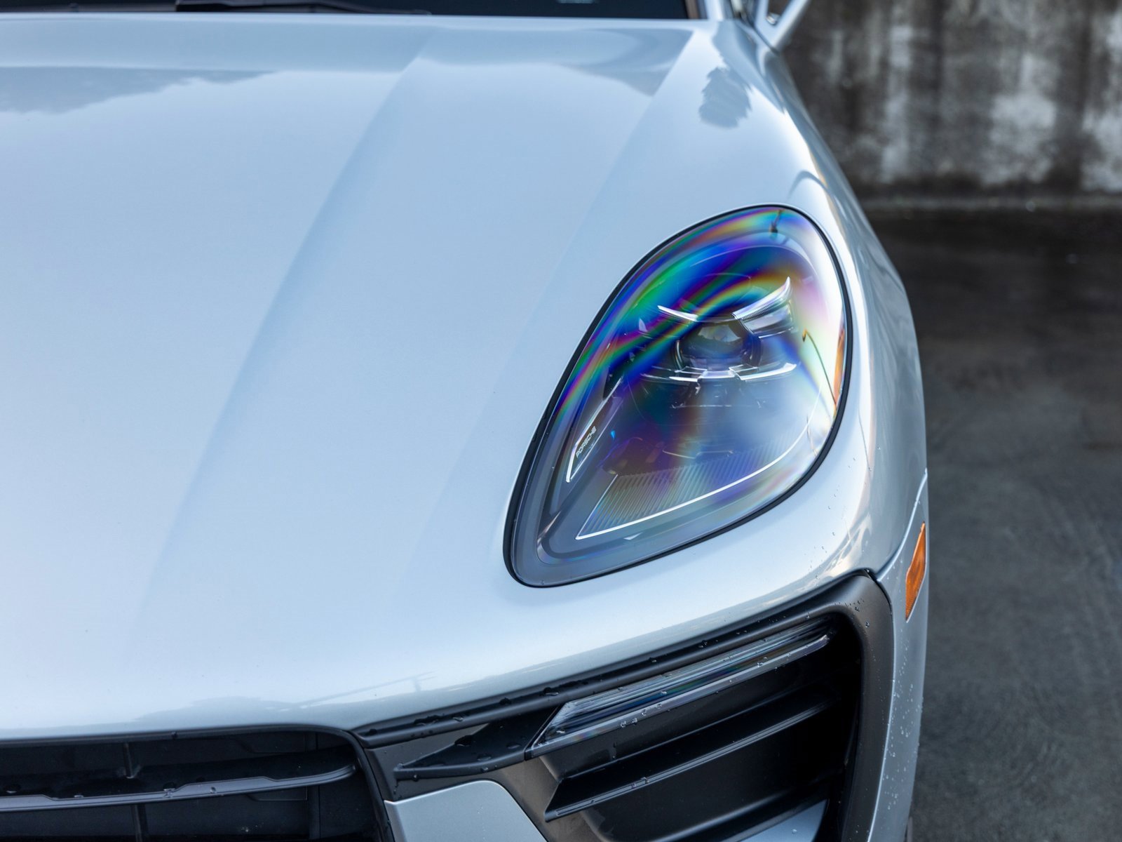 Certified 2023 Porsche Macan image 16