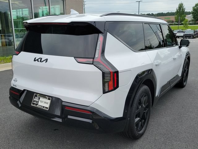 New 2026 Kia EV9 Land w/ Nightfall Edition Package AWD/4WD image 4