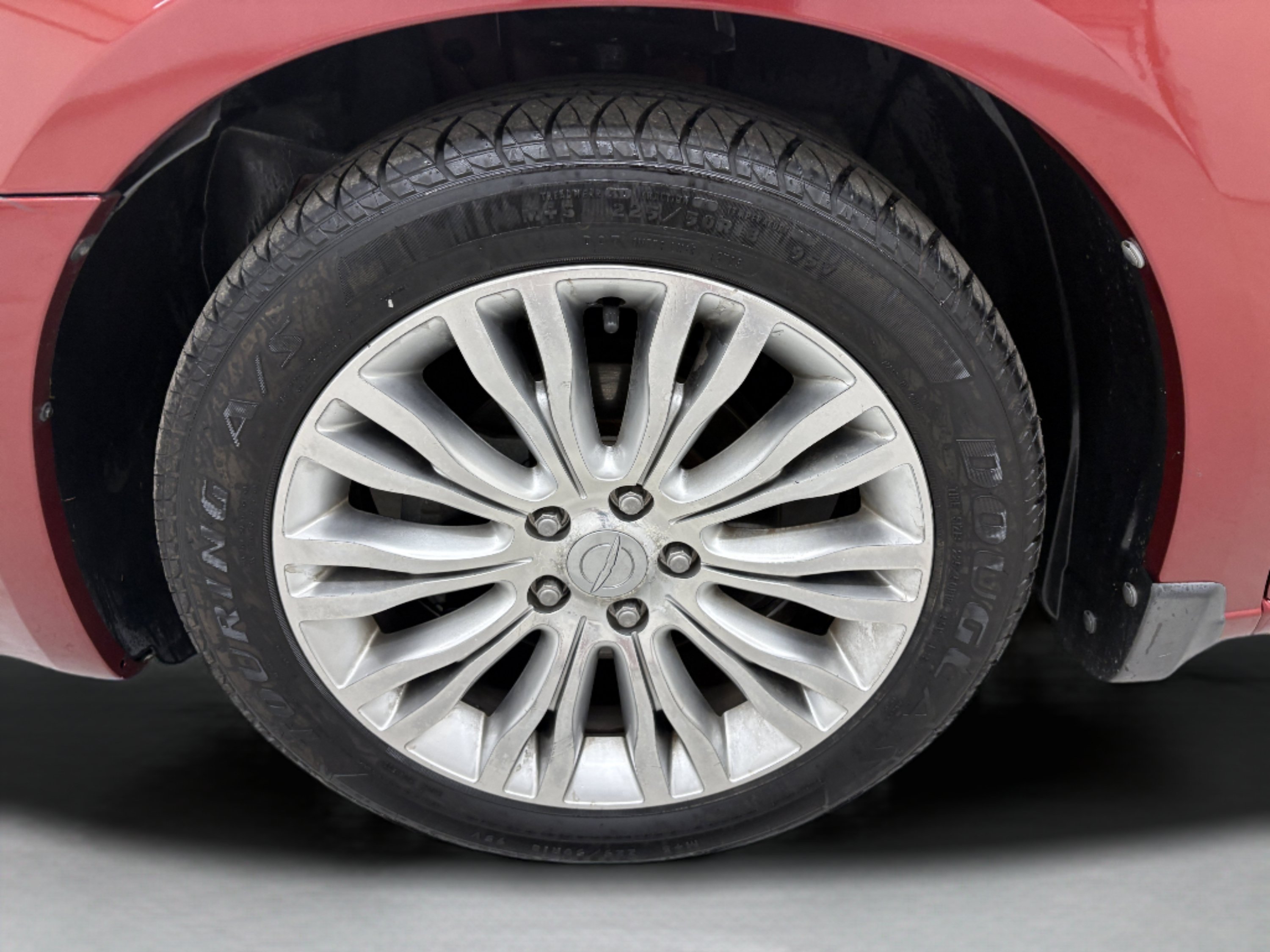 Used 2011 Chrysler 200 Limited FWD image 12