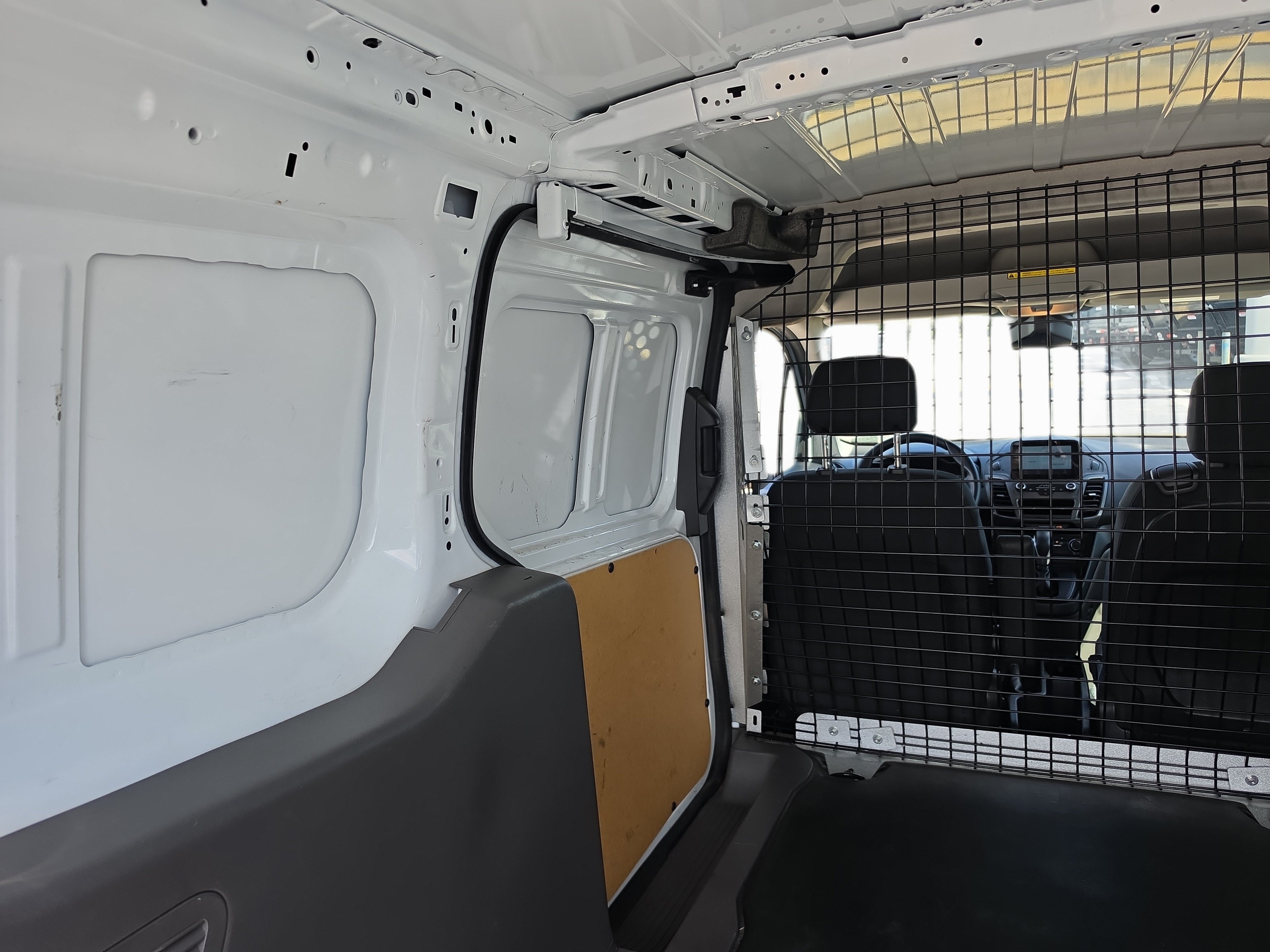 Used 2022 Ford Transit Connect XL w/ CNG/LPG Engine Prep Package FWD image 11