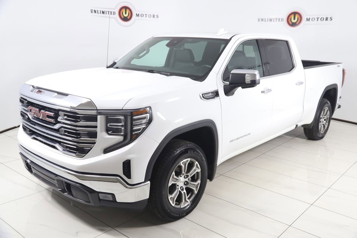 Used 2023 GMC Sierra 1500 SLT w/ SLT Convenience Package AWD/4WD image 23