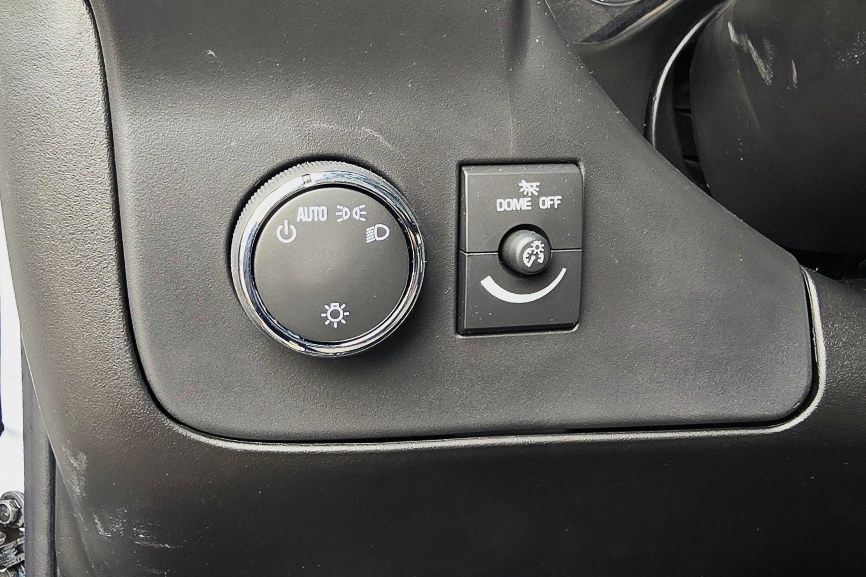 New 2025 GMC Savana 2500 w/ Chrome Appearance Package image 17