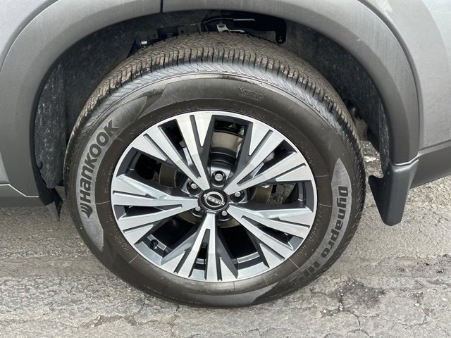 Certified 2023 Nissan Rogue SV image 7