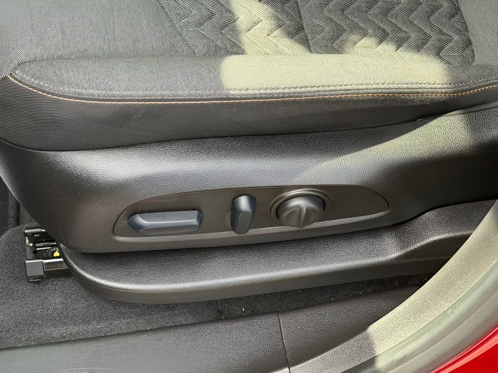 Used 2022 Chevrolet Equinox LT FWD image 20