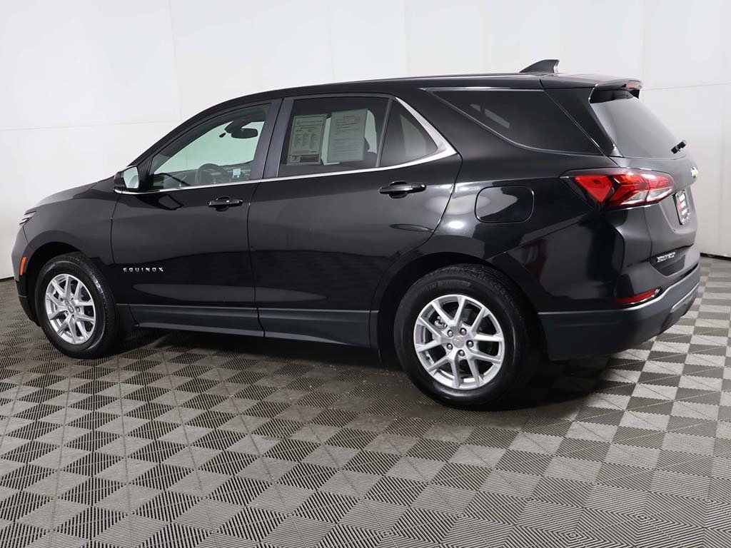 Used 2023 Chevrolet Equinox LT image 10