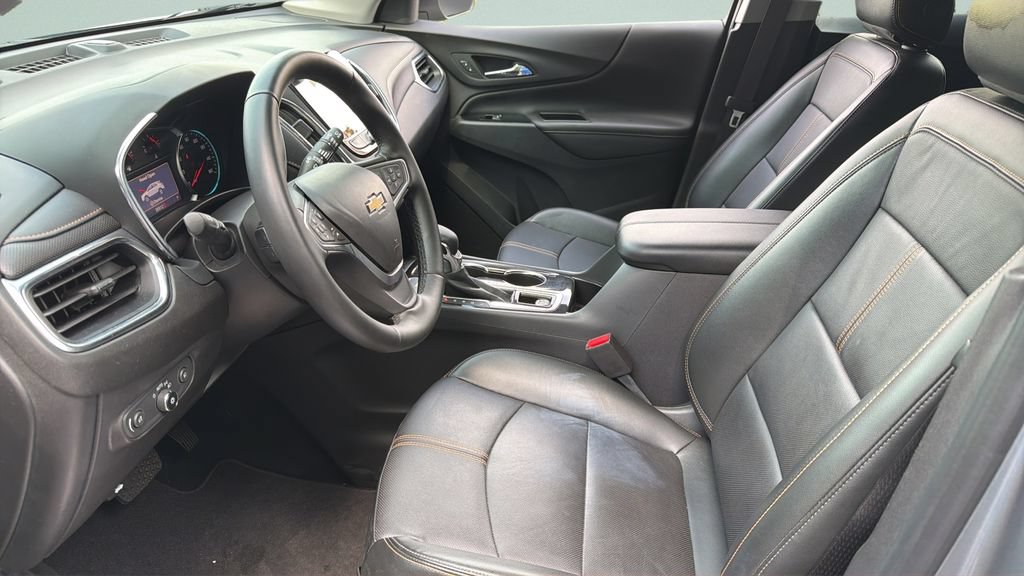 Used 2023 Chevrolet Equinox Premier FWD image 32