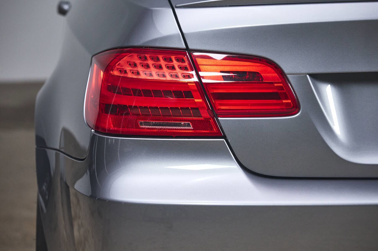 Used 2011 BMW M3 Coupe RWD image 24