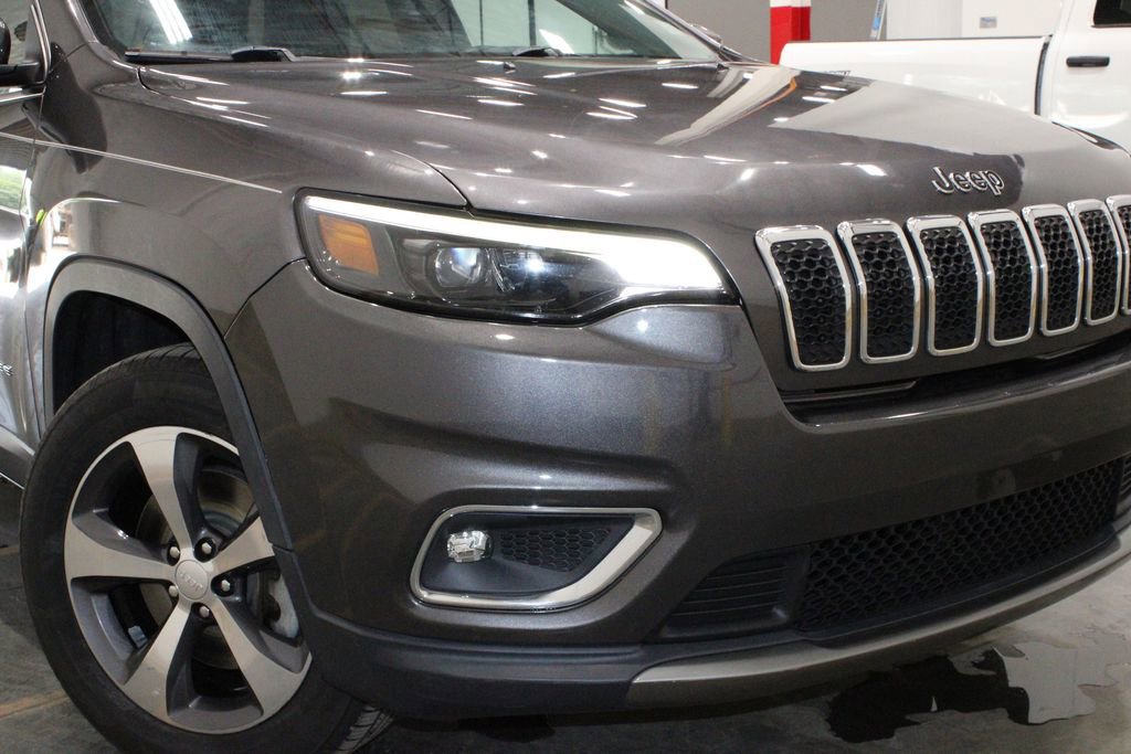 Used 2019 Jeep Cherokee Limited image 47