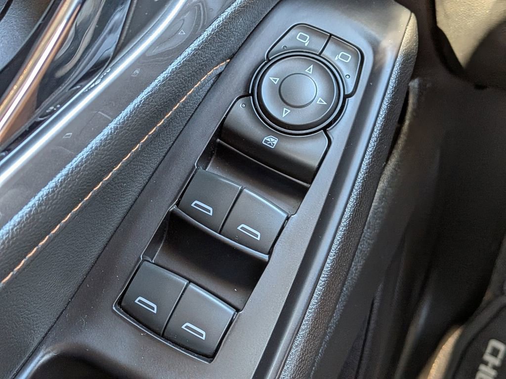 Used 2019 Chevrolet Traverse LS image 23