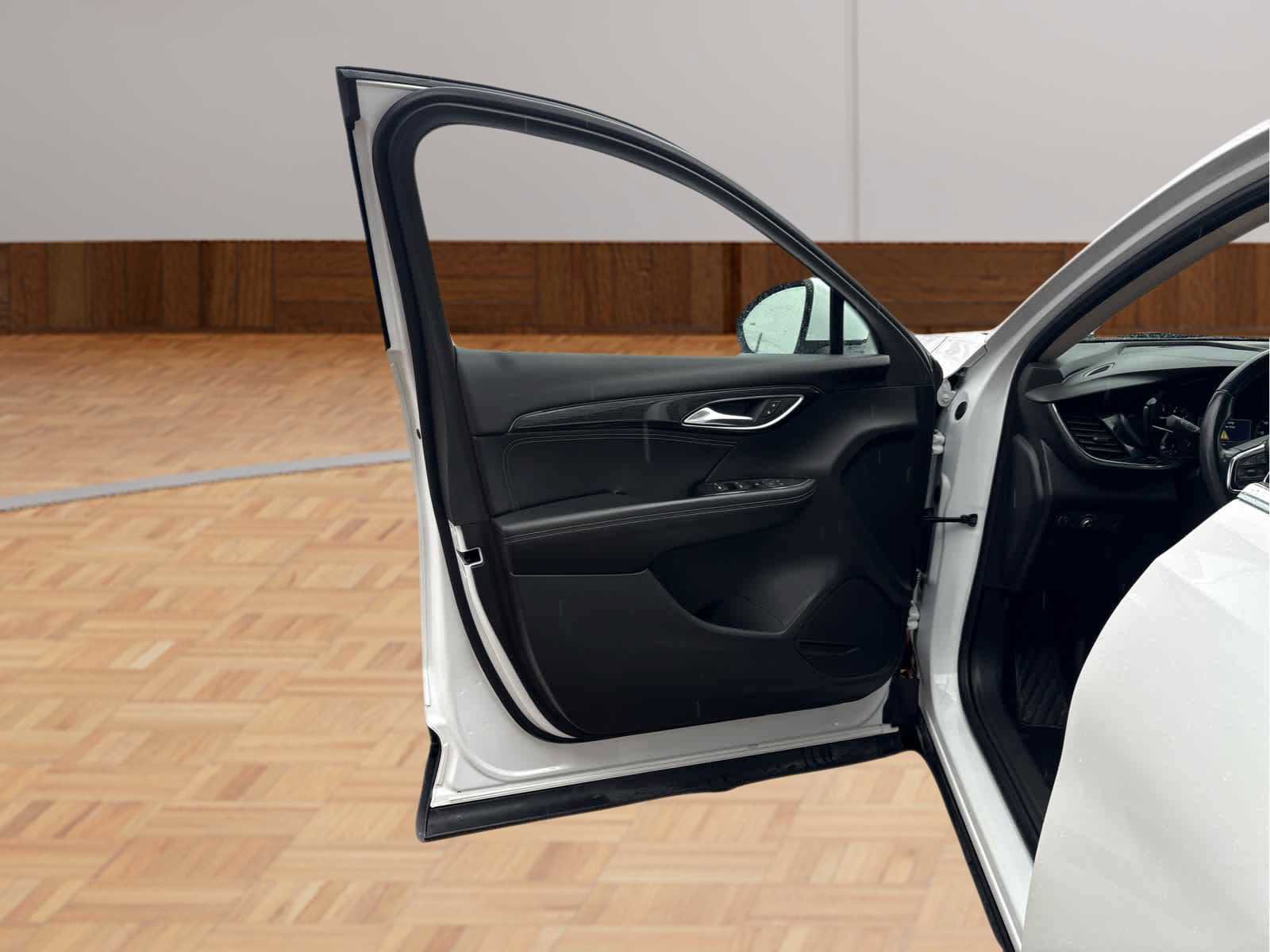 Used 2022 Buick Envision Preferred w/ Safety Package image 9