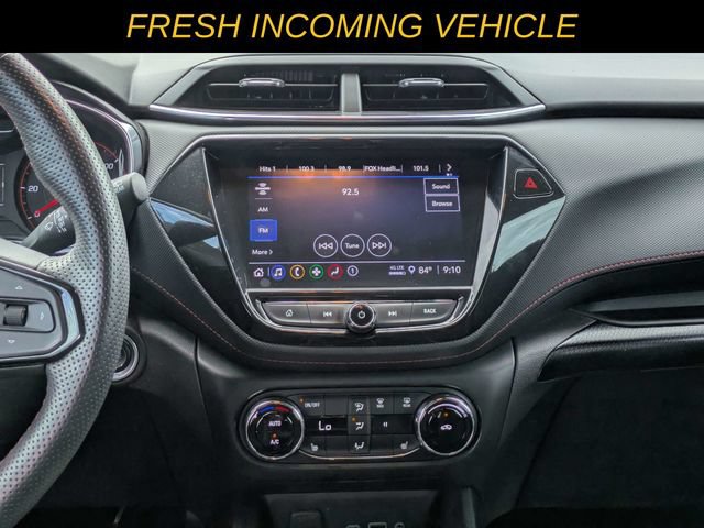 Used 2023 Chevrolet TrailBlazer RS w/ Sun and Liftgate Package FWD image 16