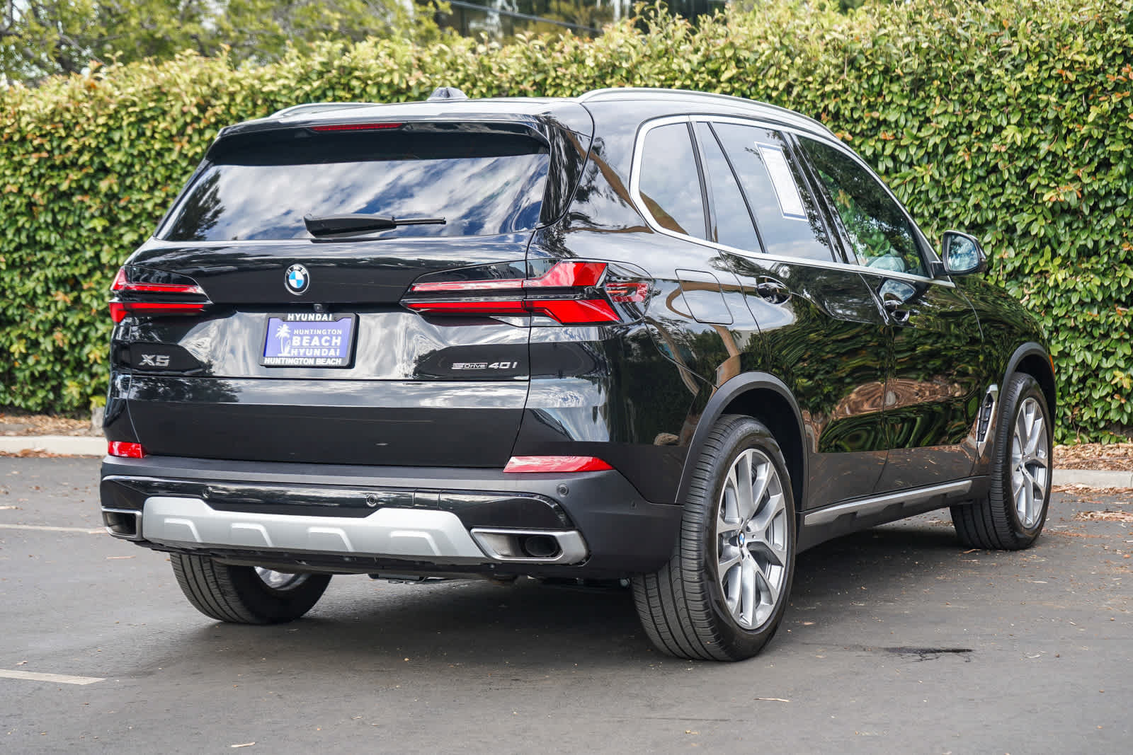 Used 2024 BMW X5 sDrive40i w/ Parking Assistance Package RWD image 6