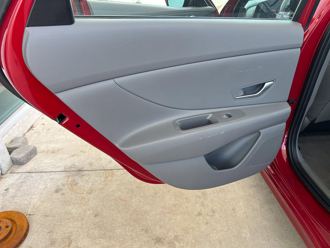 Used 2022 Hyundai Elantra SEL w/ Cargo Package FWD image 23