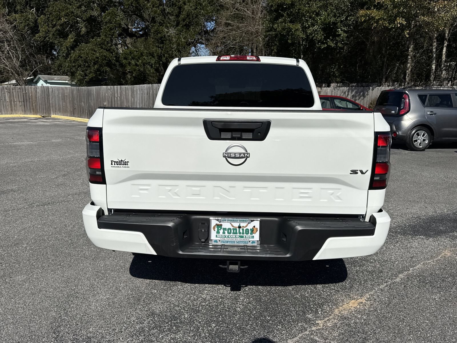 Used 2024 Nissan Frontier SV w/ Tow Package image 4