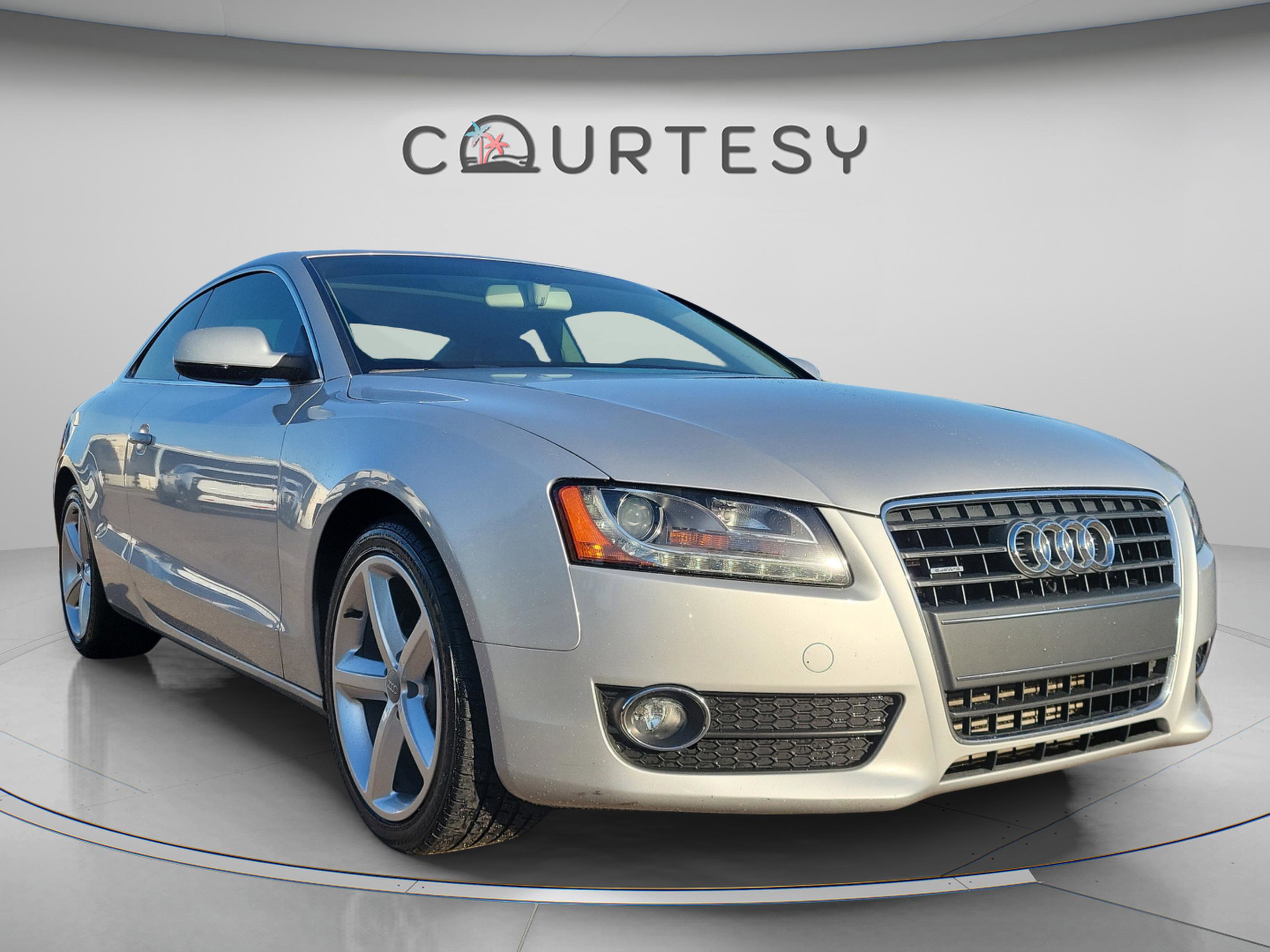 Used 2010 Audi A5 2.0T Premium Plus image 4