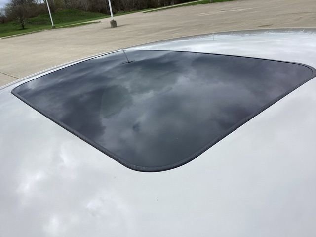 Used 2019 Lincoln MKZ Reserve w/ Reserve Plus Package image 17