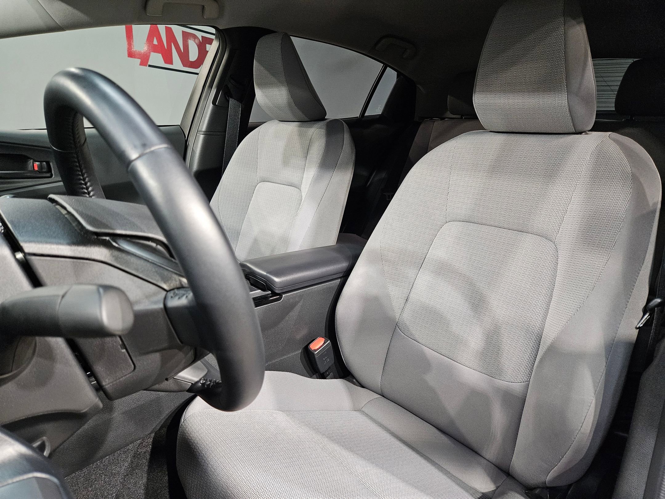 Used 2023 Toyota Prius LE image 24