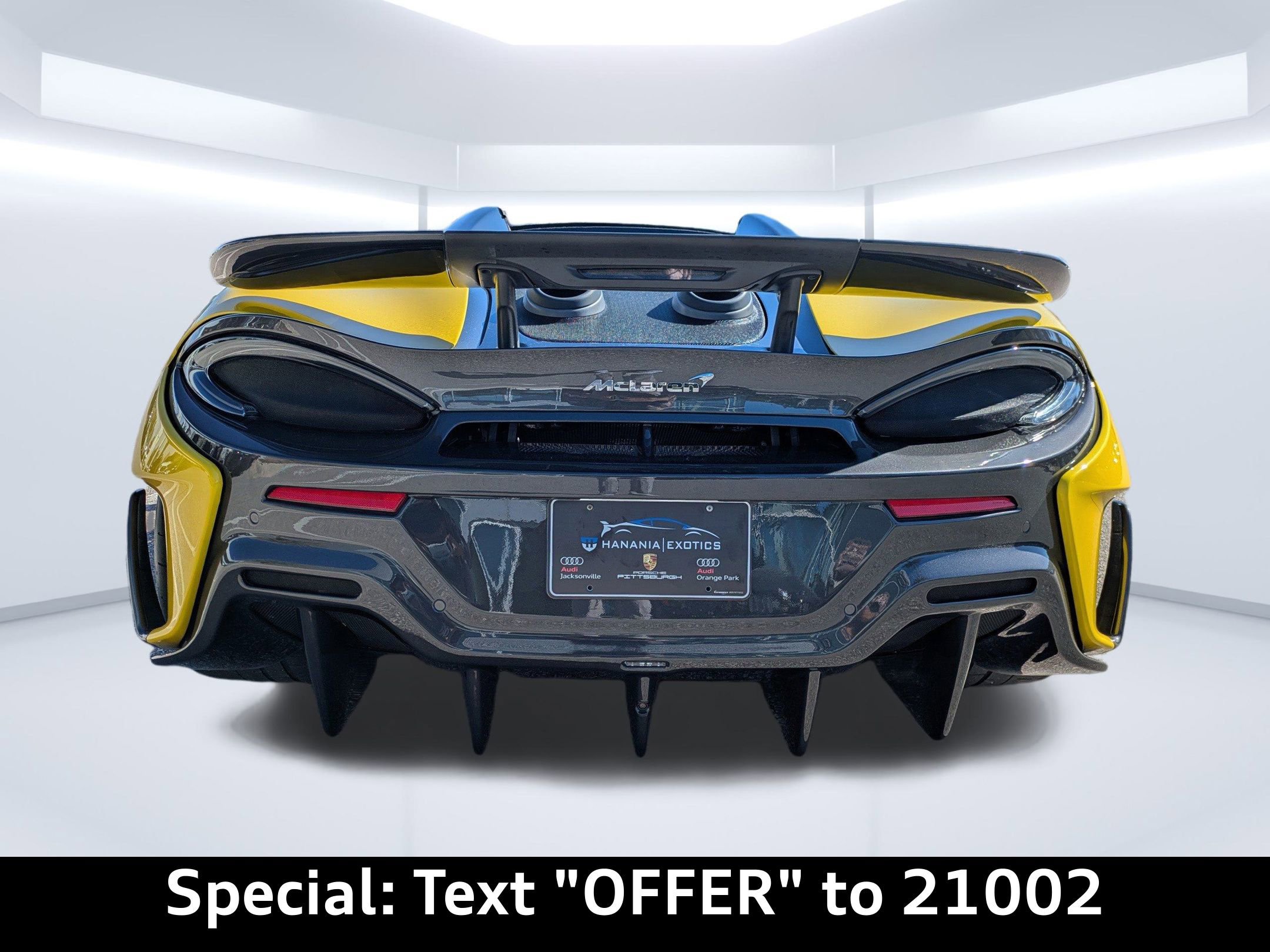 Used 2020 McLaren 600LT Spider image 3