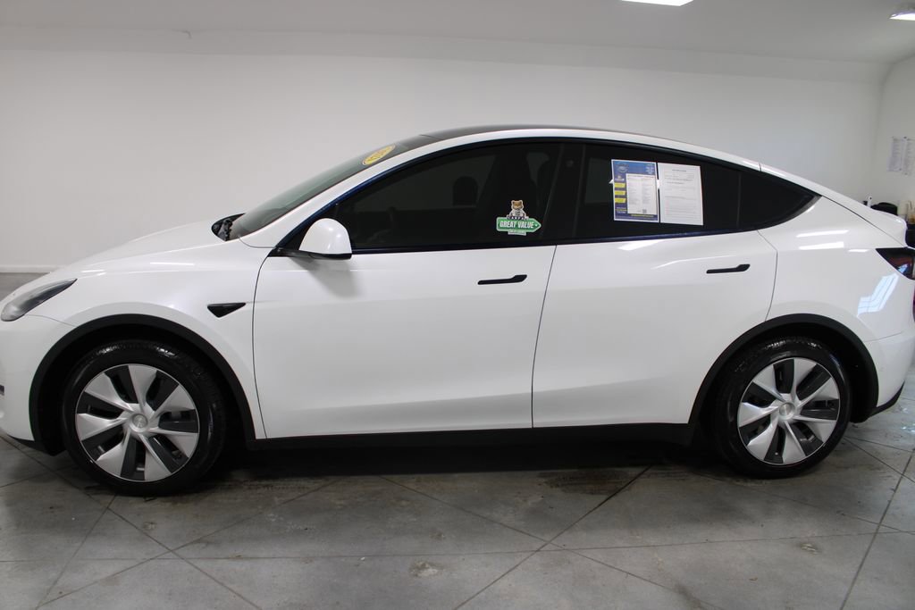 Used 2021 Tesla Model Y Long Range image 6