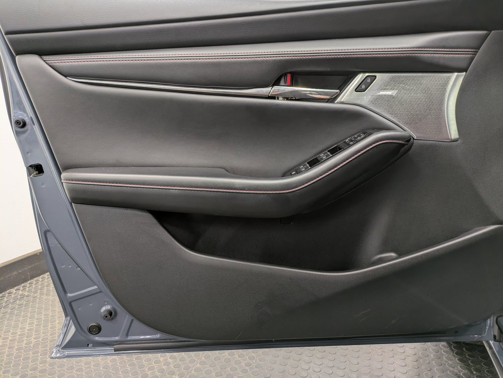 Certified 2022 MAZDA MAZDA3 s image 8