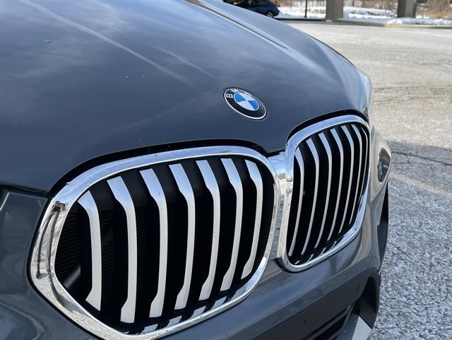 Used 2021 BMW X1 xDrive28i w/ Premium Package image 11