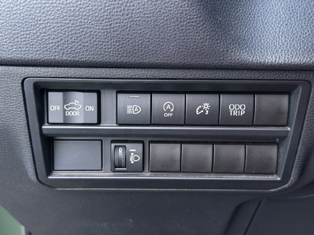 Used 2023 Toyota Tundra SR5 AWD/4WD image 26