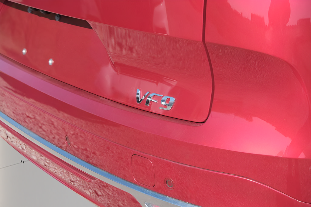 New 2024 VinFast VF 9 Plus AWD/4WD image 45