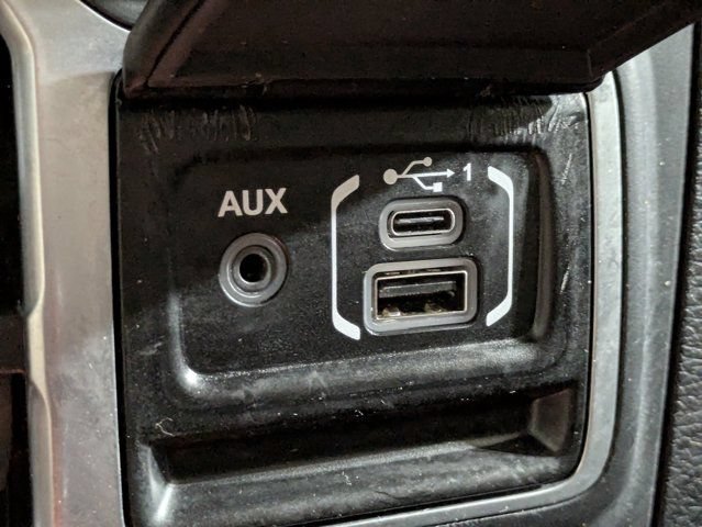 Used 2020 Jeep Gladiator Mojave w/ LED Lighting Group AWD/4WD image 22