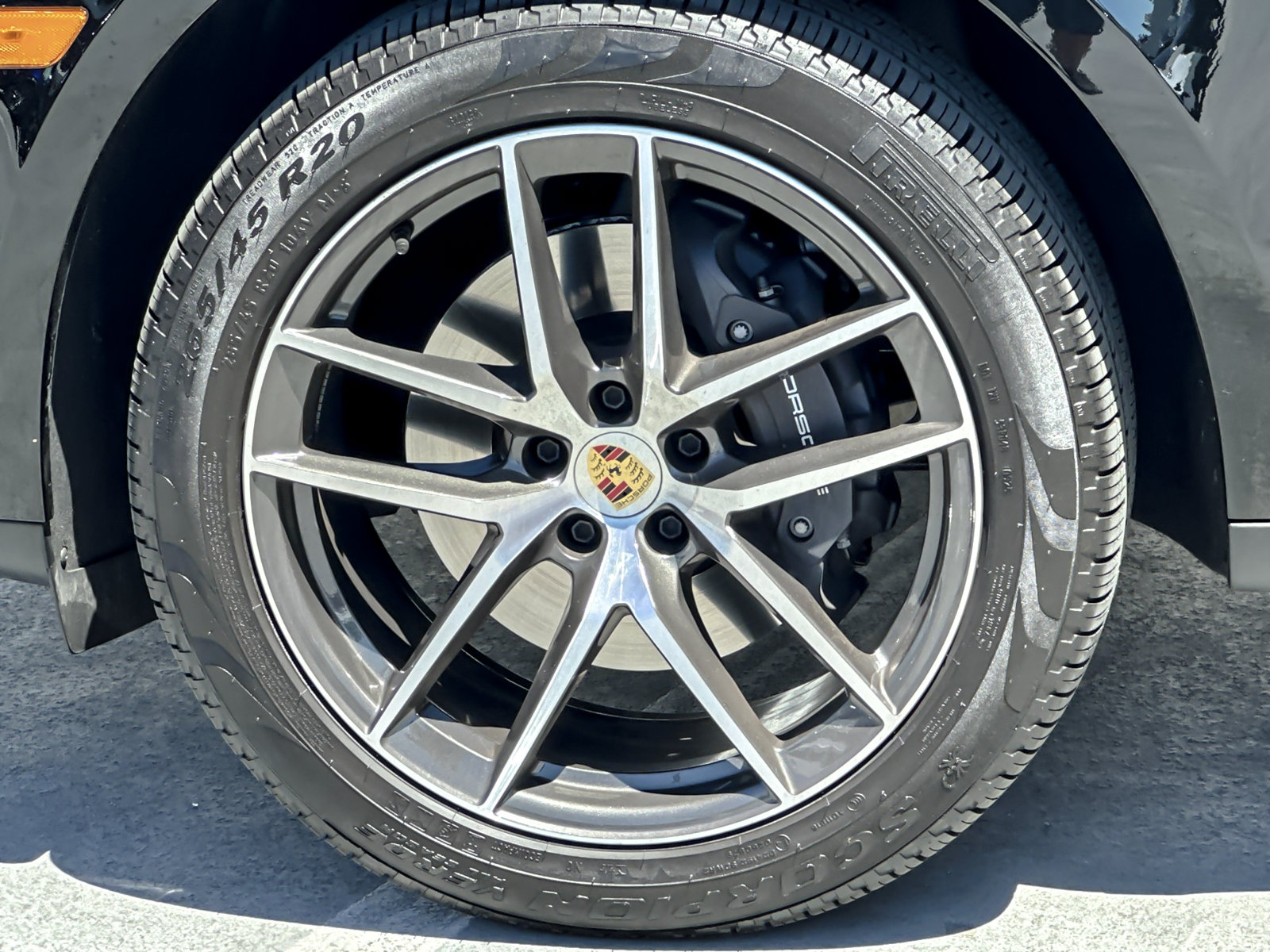 Certified 2026 Porsche Macan AWD/4WD image 24