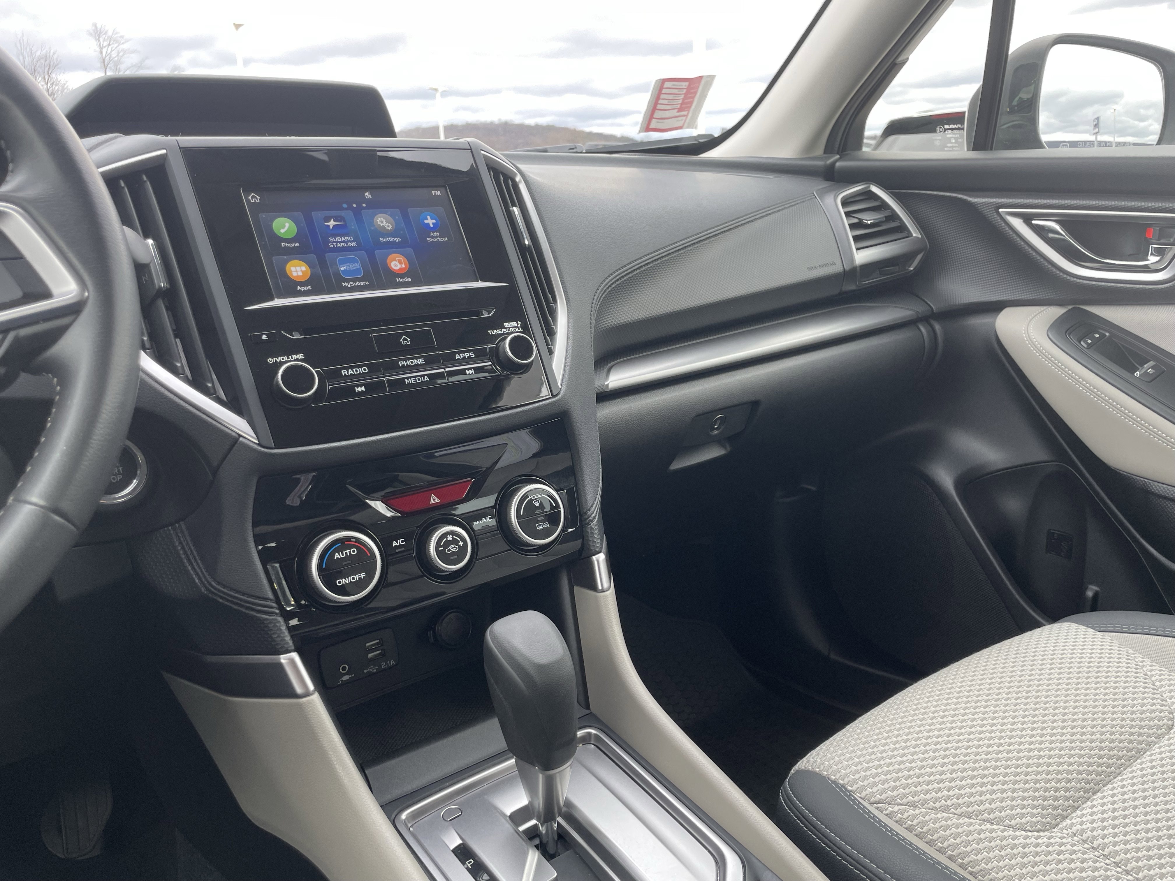 Used 2020 Subaru Forester Premium image 22