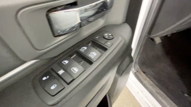 Used 2023 RAM 1500 Classic SLT w/ Protection Group AWD/4WD image 19