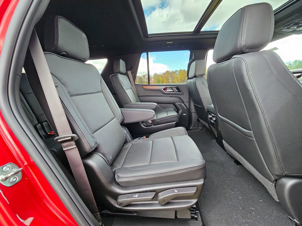 New 2026 GMC Yukon Denali w/ Sun & Power Step Package image 47